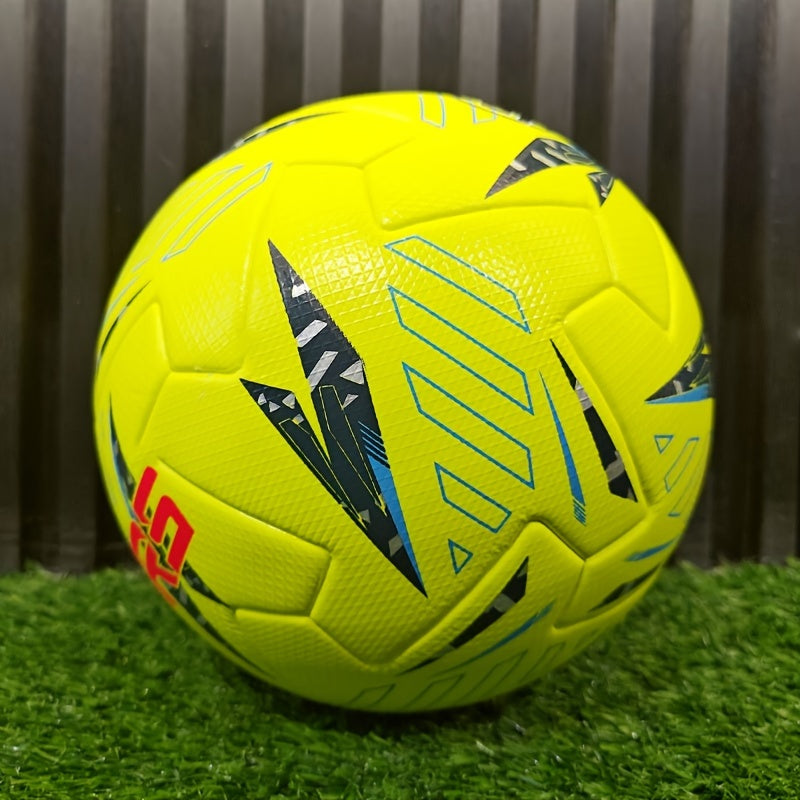 Size 5 Football High-Quality Faux Leather Seamless Heat-Bonded Size 5 Football, Designed for Adult Training And Competition, Featuring High Elasticity, Wear Resistance, Anti-Slip, And Protective Properties, Comes with a Ball Needle And Net