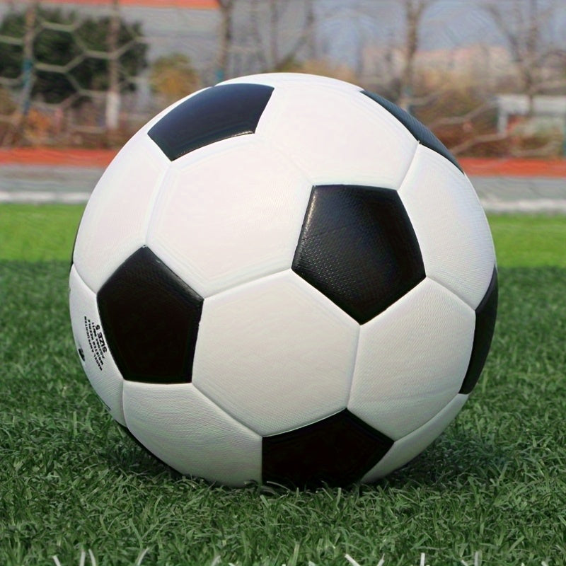 Classic Black And White Seamless Hot-Pressed Size 5 Soccer Ball Made of High-Quality Faux Leather, Slip-Resistant, Wear-Resistant, Highly Elastic, Easy to Kick, Suitable for Adult Training And Professional Matches, Includes a Ball Needle And Net