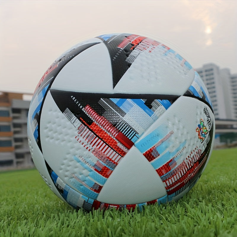 A Professional Size 5 PU Soccer Ball, Made with Seamless Heat-bonding Technology, Features High Elasticity and Wear Resistance. Suitable for Adult Training and Matches on Both Indoor and Outdoor Soccer Fields. Includes a Ball Pouch and an Inflation